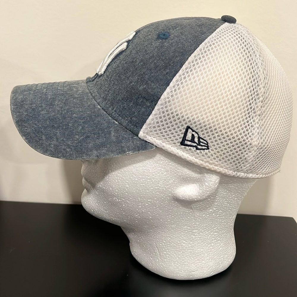 New Era NY Yankees 39THIRTY Stretch Fit Baseball Cap Size Small-Medium - Picture 2 of 10